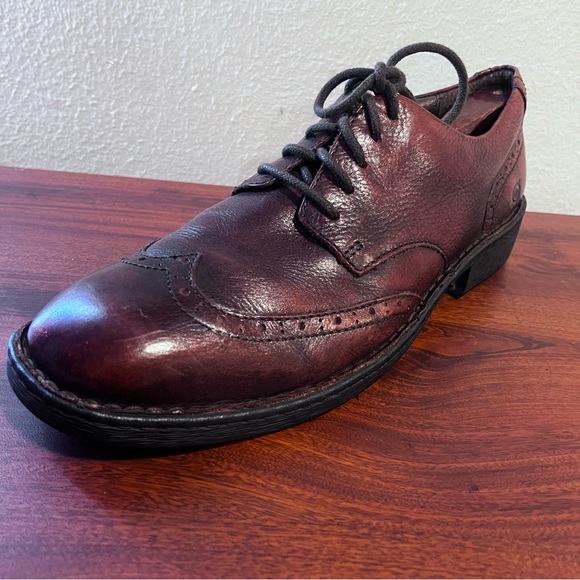 Born BOC Men 10.5 Brogue Wing Tip Oxfords Brown Distressed Leather Dress Shoes - Picture 15 of 15